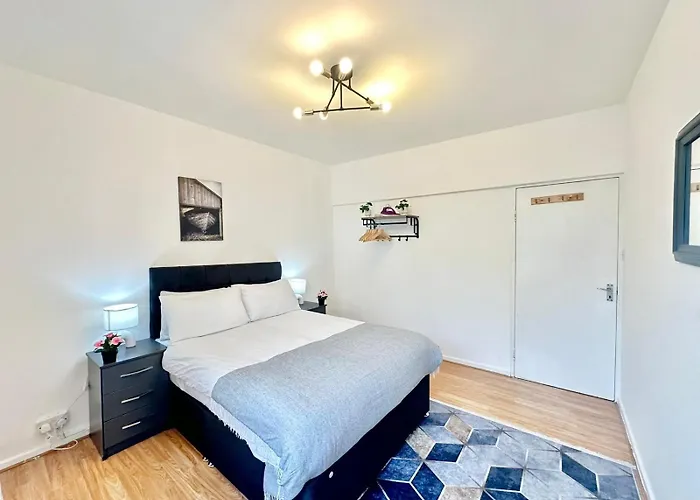 Paddington 2 Bedroom Cosy Apartment